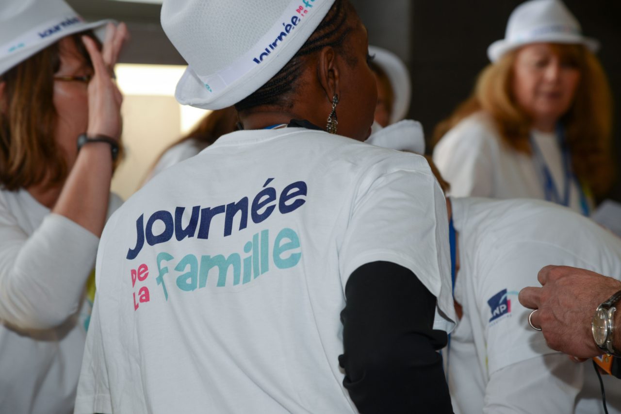 Journee de la famille Paris - CNP - staff - t-shirt