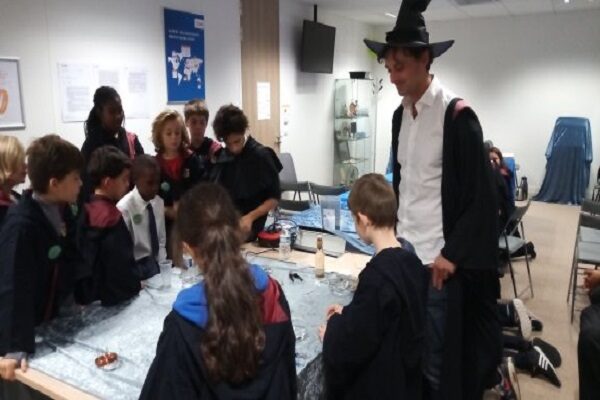 Journée de la famille Harry Potter- atelier scientifique - EDF